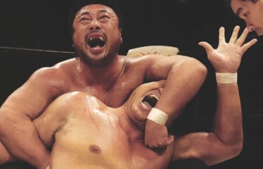 2004年、川田利明が天龍源一郎相手に三冠防衛【週刊プロレス昔話