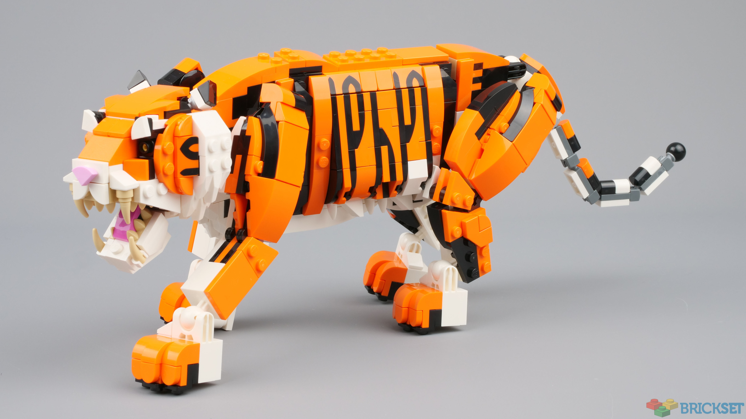 LEGO Creator 31129 Majestic Tiger, part 1 review | Brickset