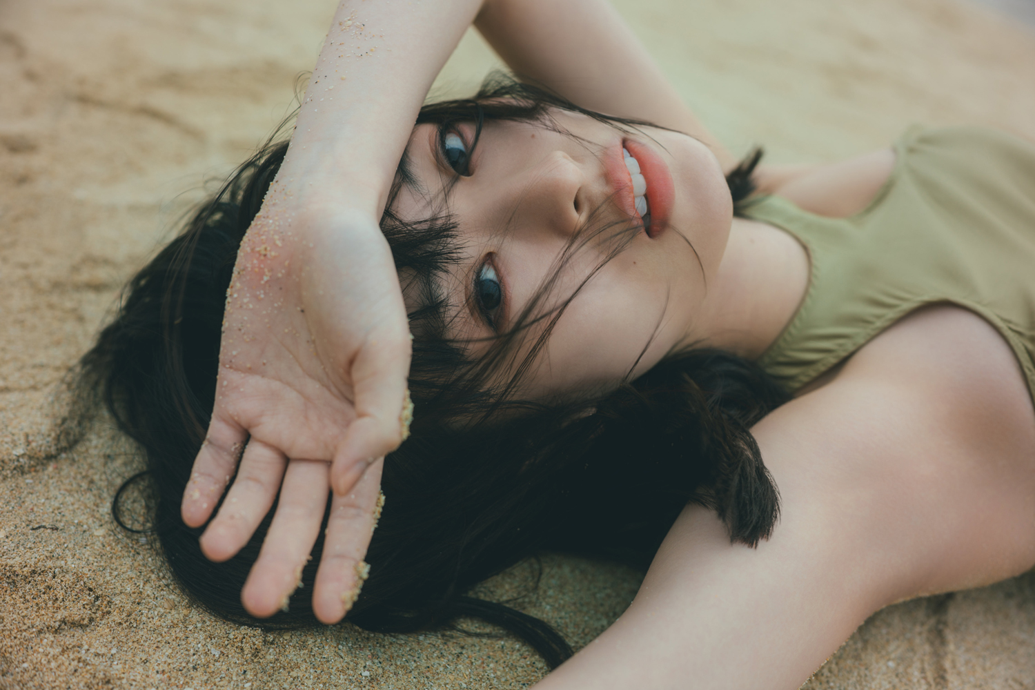 桜田ひより1st写真集「ひより日和。」【FUN'S PROJECT MALL】