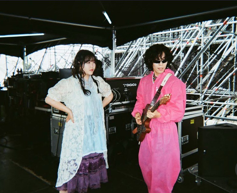 AKMU Leaves YG Entertainment After 12 Years: Sibling Duo Goes