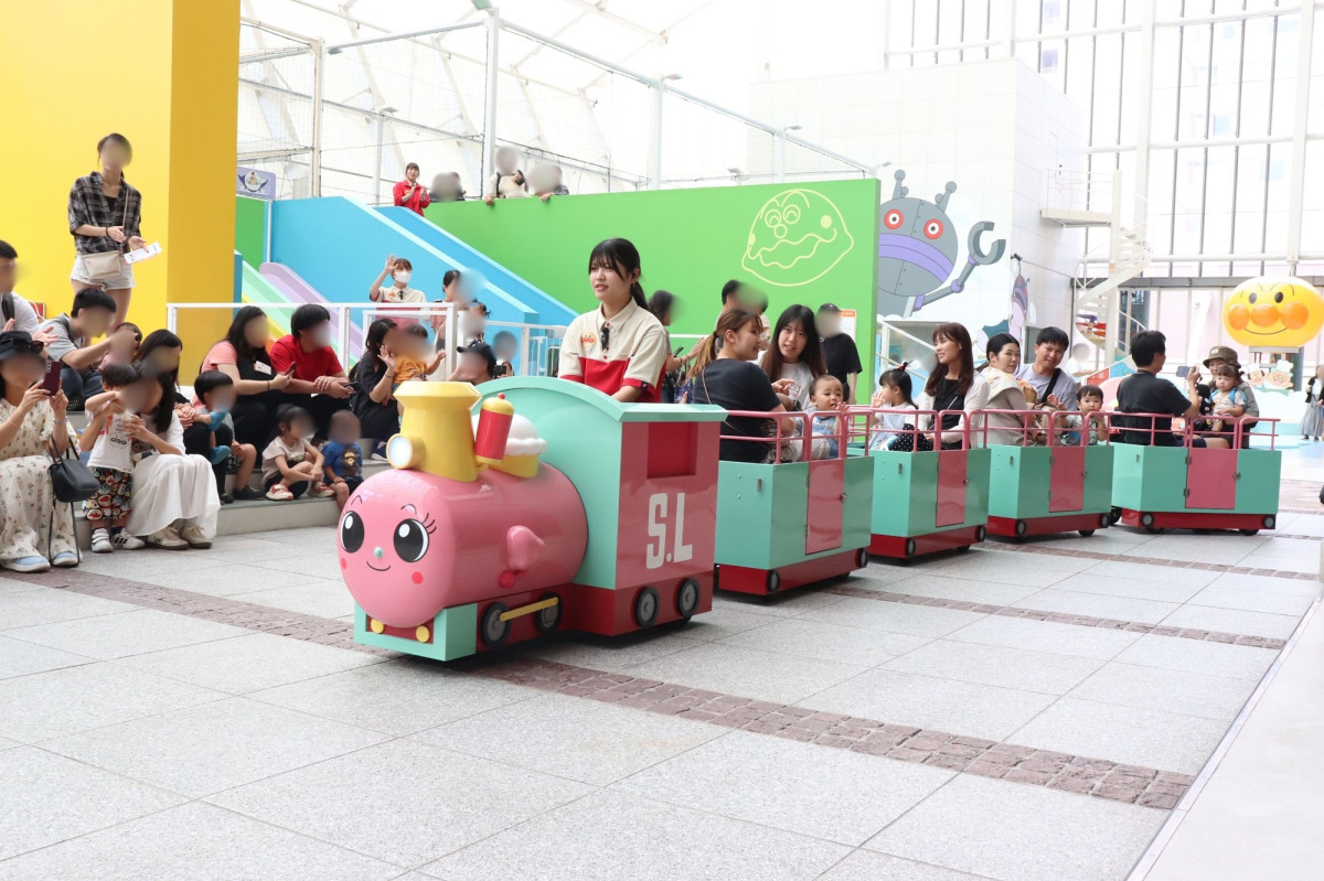 福岡アンパンマンこどもミュージアムでロードトレイン運行開始 今年は