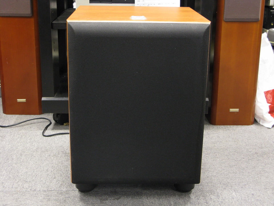 JBL E250P/100 サブウーファー 迫力の重低音と臨場感！ JBL E250P⁄100