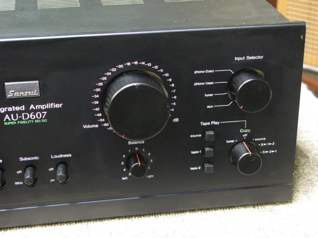 AU-D607 SANSUIの買取価格 : 5,000円 中古オーディオ 高価買取・販売
