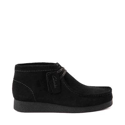 Mens Clarks Wallabee EVO Chukka Boot - Black Leather | Journeys