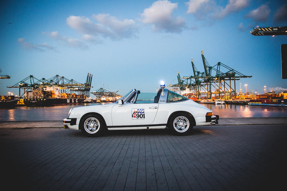 30年間放置されていたのはポルシェのパトカーだった ?! 現存4台の貴重