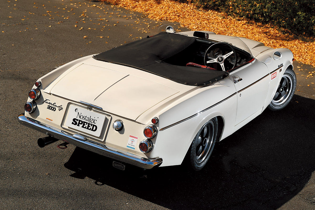 足掛け8年をかけて完成にこぎつけたレストア。フェアレディという最高