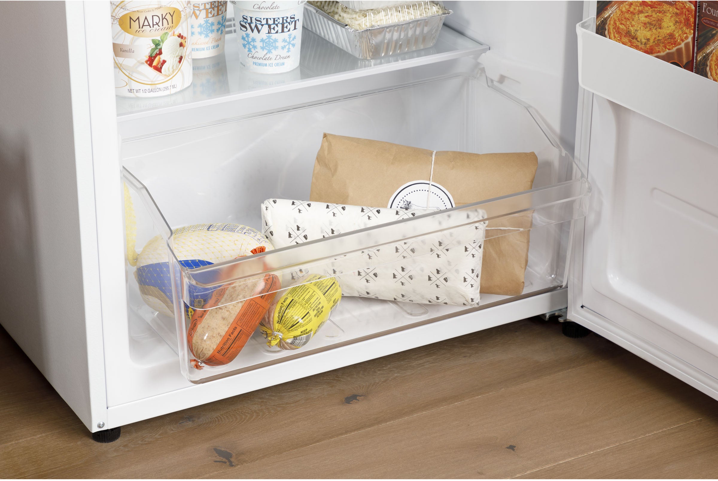 Hotpoint HUF13STRWW 28