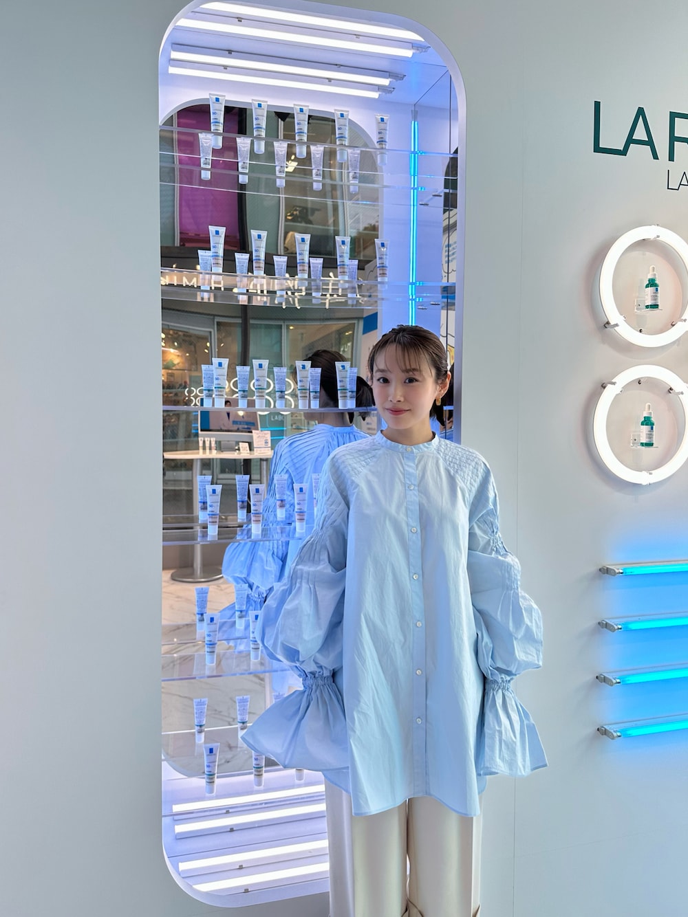 ETRE TOKYO（エトレトウキョウ）の「キャンディースリーブタックシャツ