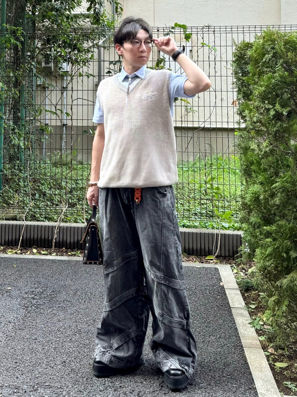 TTT MSWのベストを使った人気ファッションコーディネート - WEAR