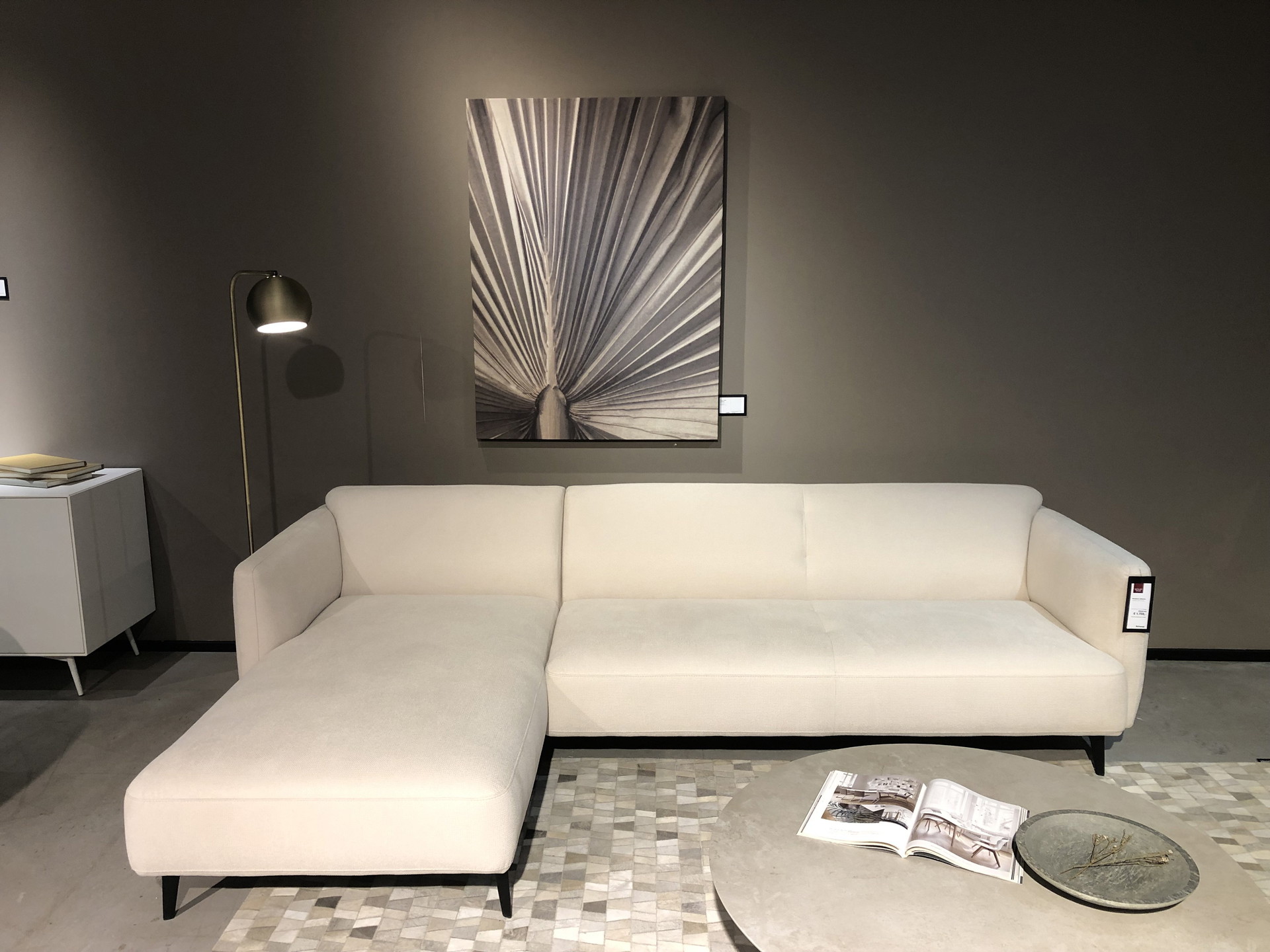 Boconcept - Modena Bench With Reclining Unit | €1,759 | Whoppah