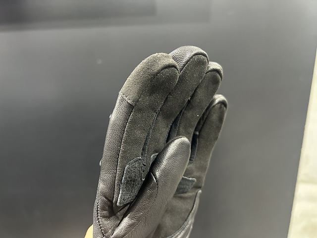 アウトドライアドマイヤーグローブ入荷♪！：KUSHITANI 三鷹店