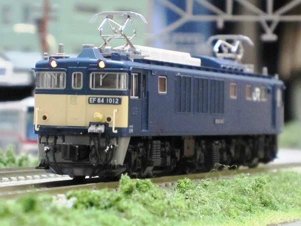 Nゲージ鉄道模型】KATO EF64-1000 一般色 電球色LED化とｼﾞｬﾝﾊﾟ栓加工
