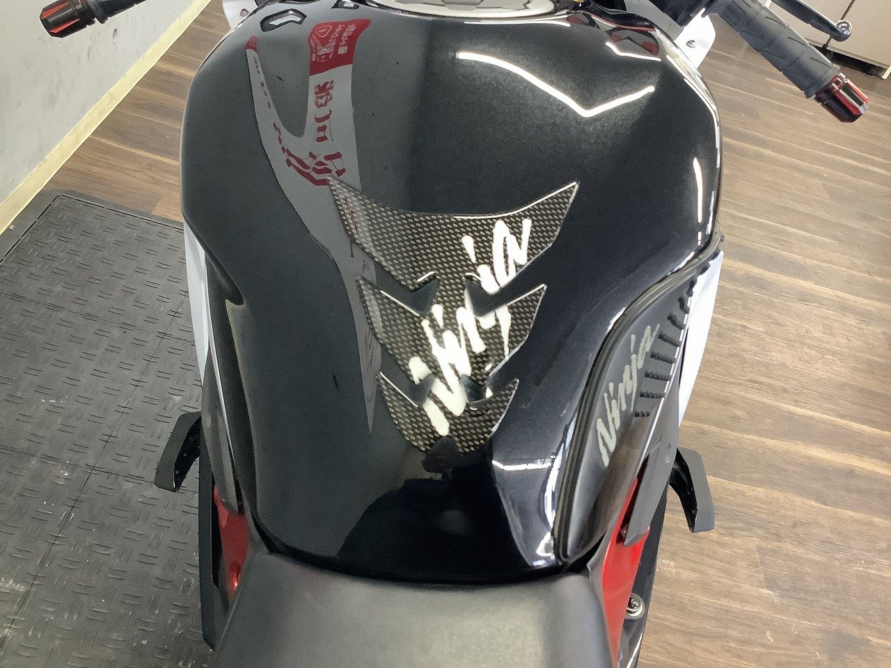 24601857.jpg?resize=600,450,ffffff