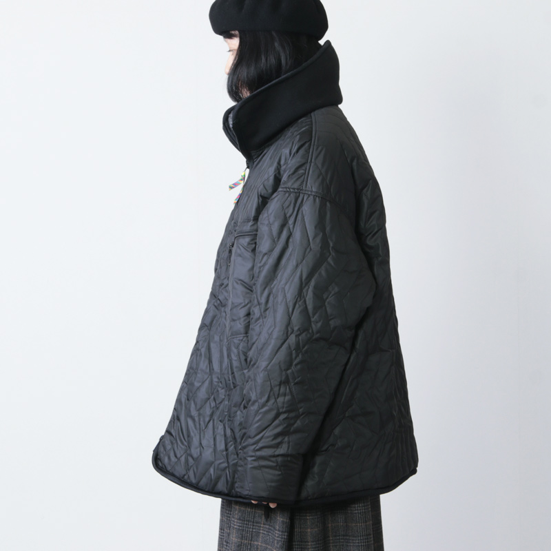 is-ness (イズネス) REVERSIBLE QUILTED FLEECE JACKET / リバーシブル