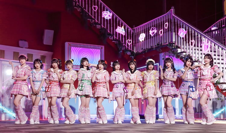 虹コン、現役＆OG大集合で「ステージが足りません！」 | JOYSOUND 音楽