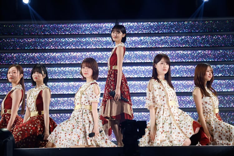 乃木坂46、歴史をつなぐ「My respect」ライブで15年目の第一歩「幸せな