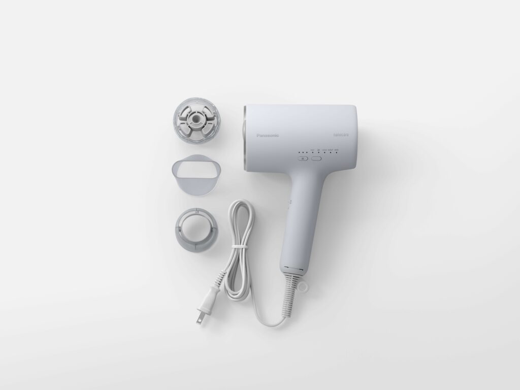乾かすだけでキマる！パナソニックの最新ドライヤーが凄い | CLASSY