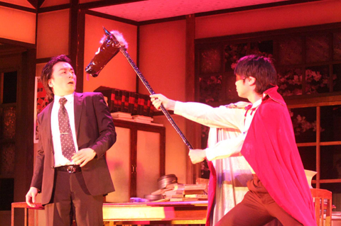 劇団ヘロヘロQカムパニー第23回公演『電波ヒーロー』レポート