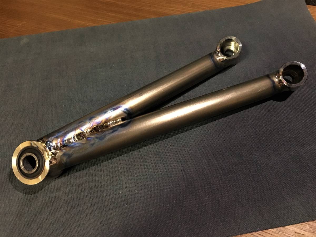 ZRX1100 ZRX1200 DAEG JBPOWER チタンマフラーステー・サイレンサー