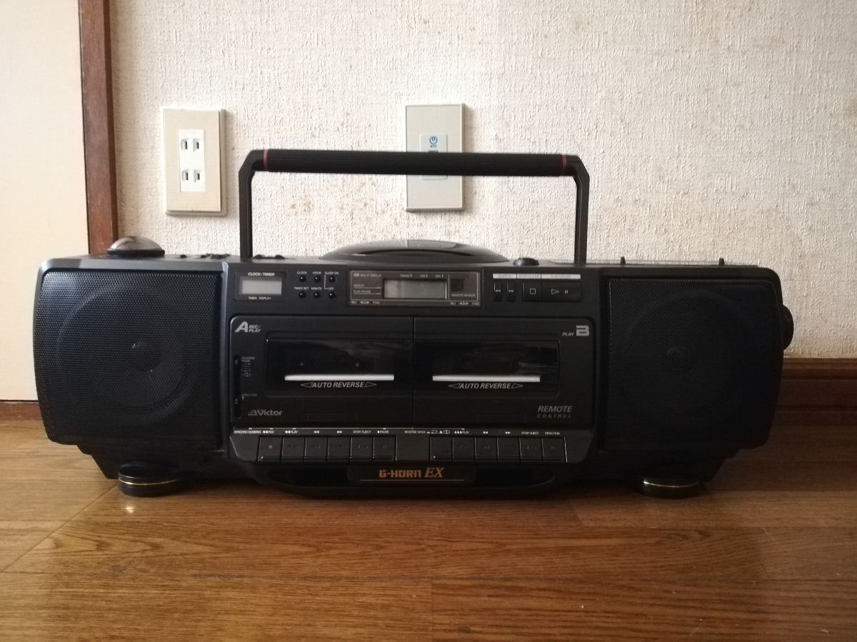 ☆動作未確認☆ バブルラジカセVictor RV-X70