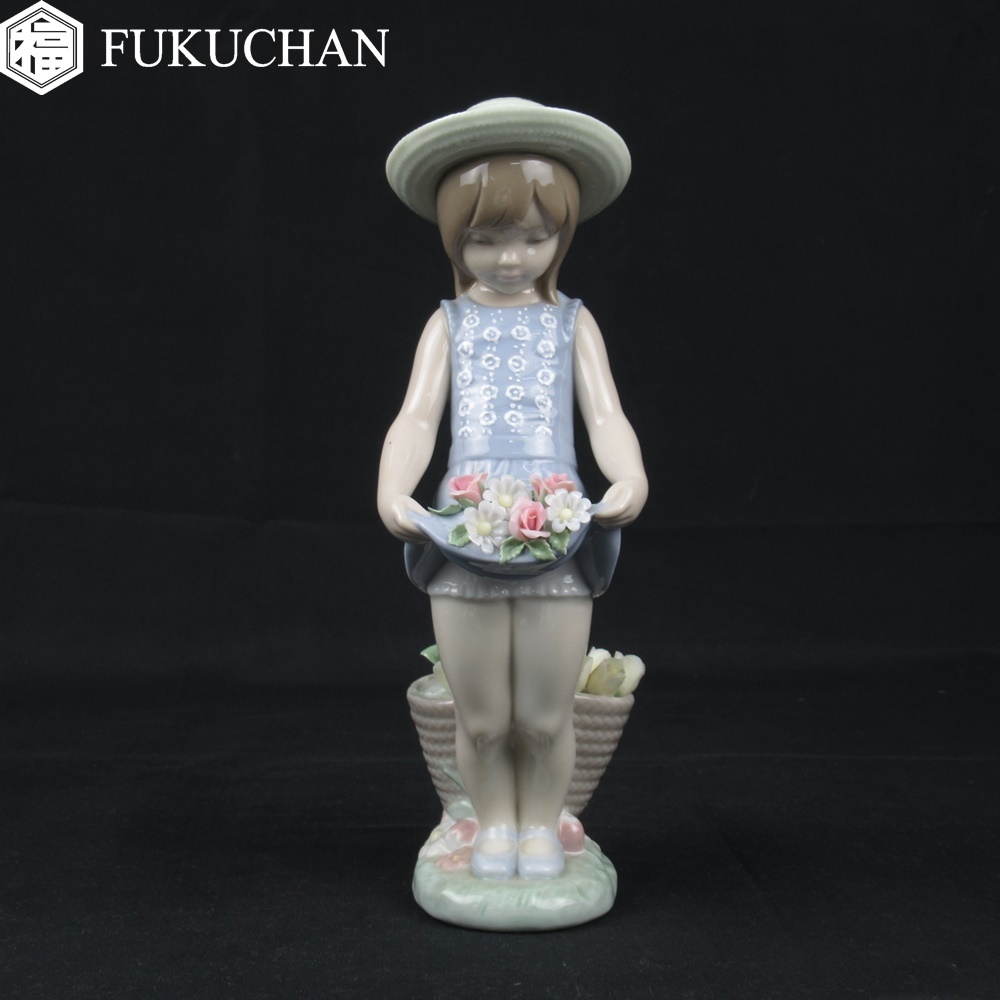 リヤドロ No.1284 「スカートに花いっぱい」 フィギュリン ジャンク