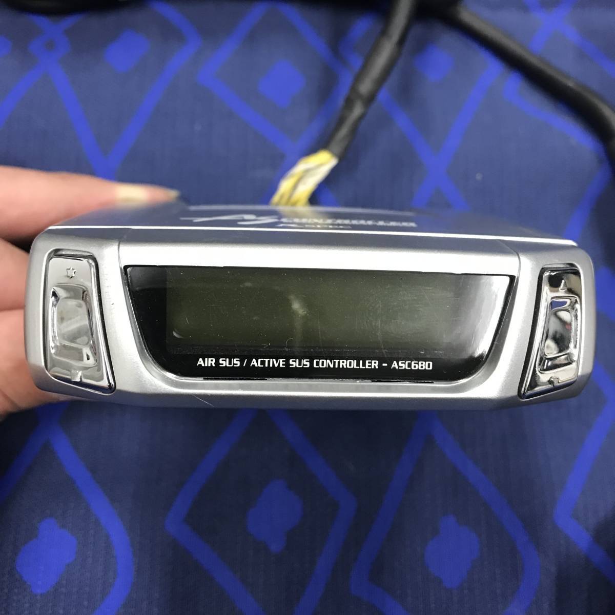 トヨタセルシオ30後期セルシオ RSPEC エアサスコントローラー 中古品