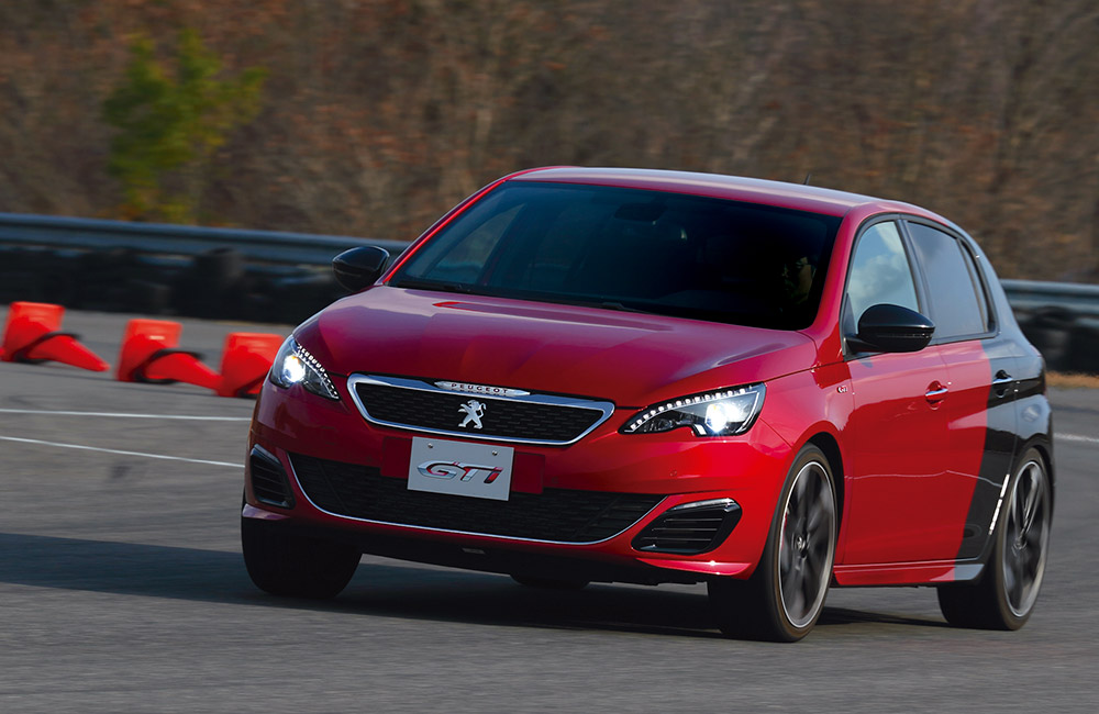 ルノー/シトロエン/プジョー 個性派揃うフランス車の特徴と魅力 | 中古