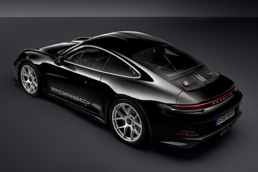 ポルシェ 新型「911 S/T」60周年を記念する世界1963台限定モデル