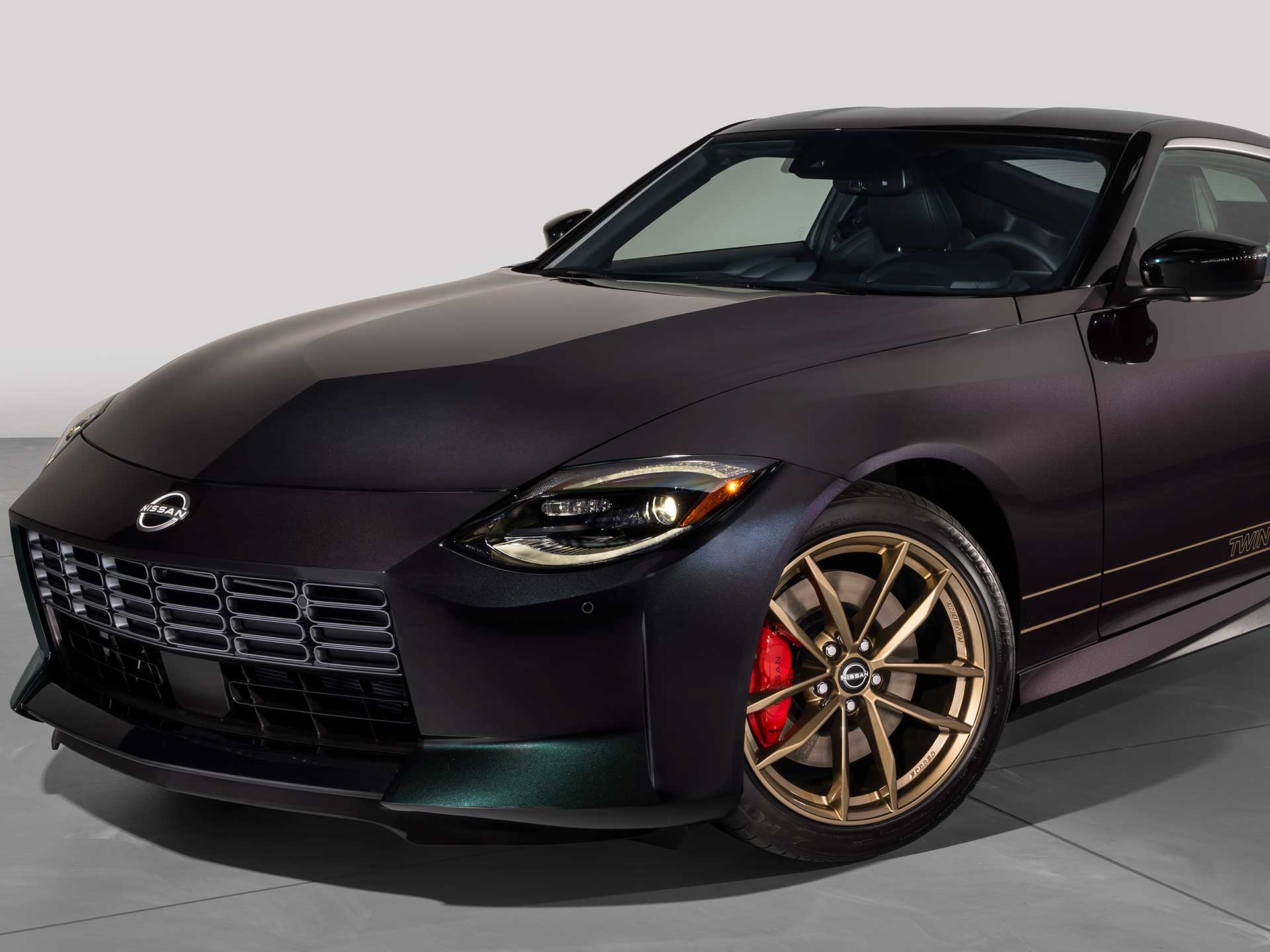 Z32”オマージュがシビれる！ ヘリテージ感あふれるフェアレディZの正体