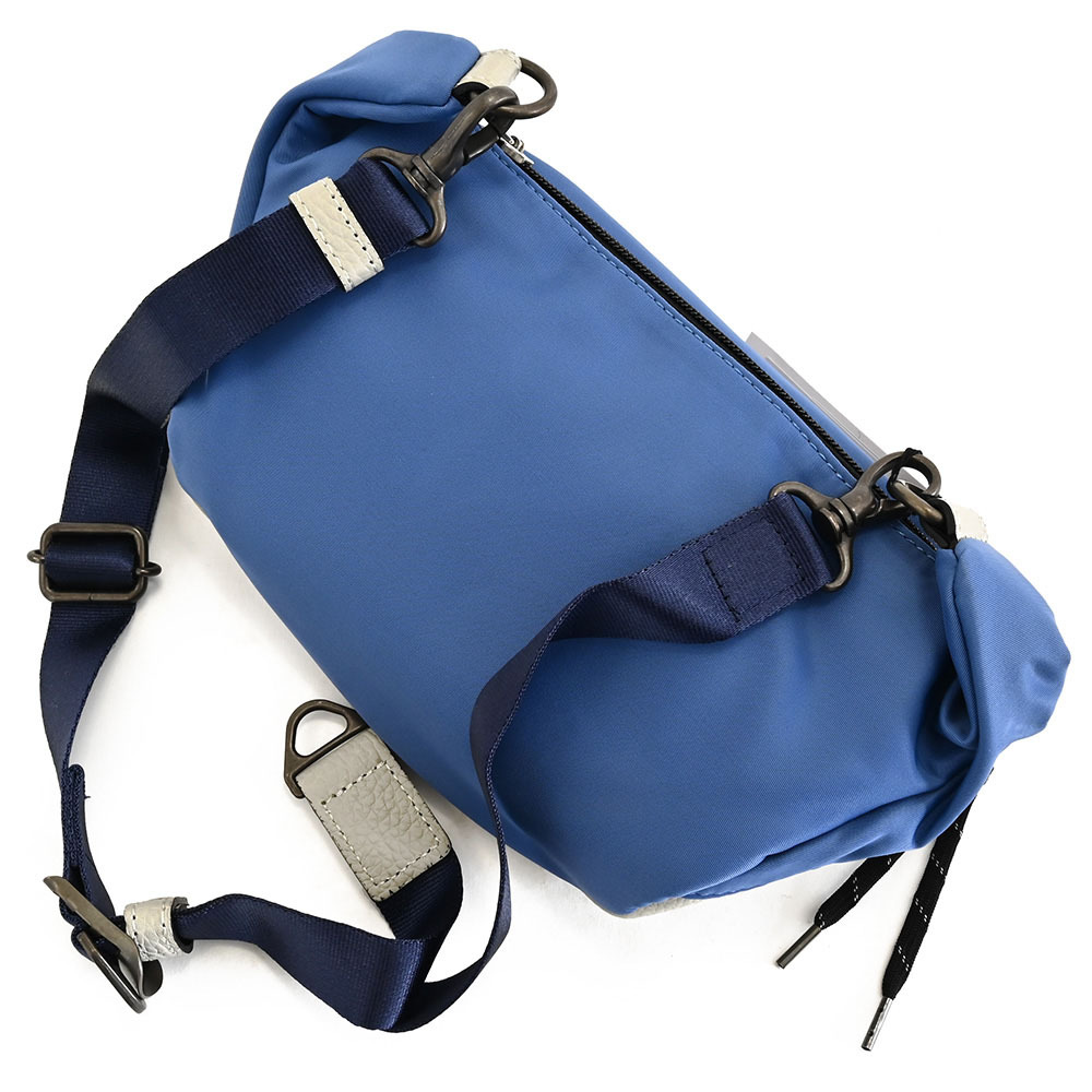 ランバンオンブルー バッグ ウエストバッグ ボディバッグ 青(ブルー