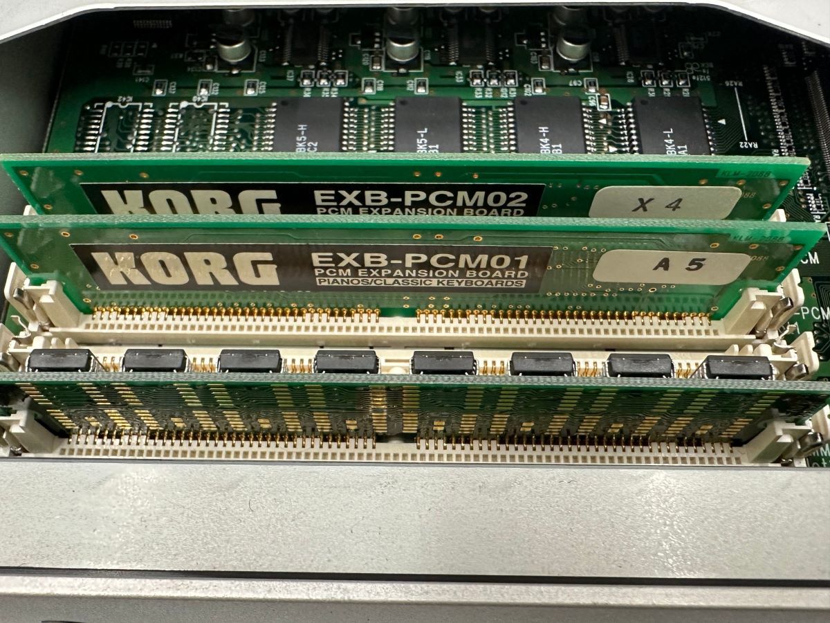 KORG KORG/コルグ TRITON PRO【76鍵盤】【EXB-PCM01/02搭載】【純正