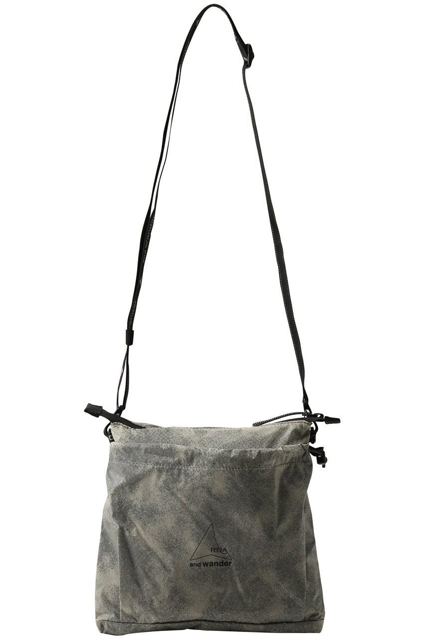 and wander(アンドワンダー)｜【UNISEX】ROA sil printed サコッシュ