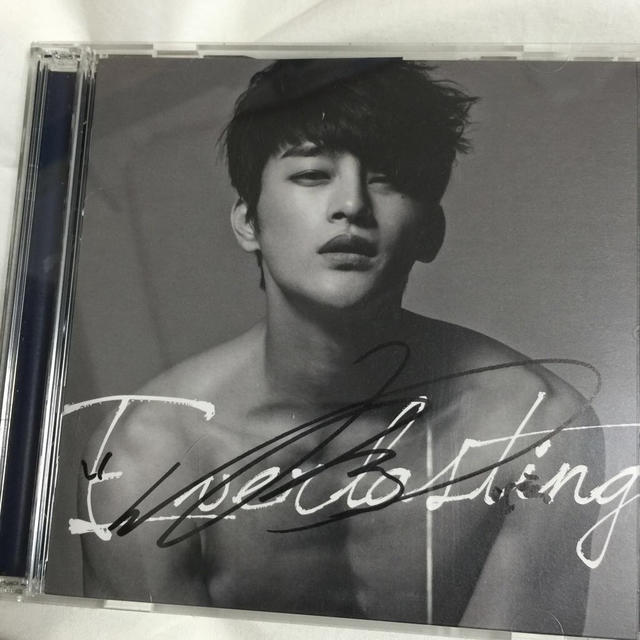 ソ・イングク サイン入りポラロイド写真セット ソ・イングクサイン入り