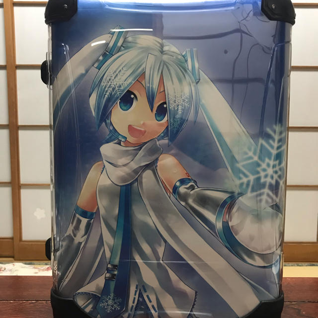 初音ミク 雪ミクキャリーケース の通販 by Able's shop｜ラクマ
