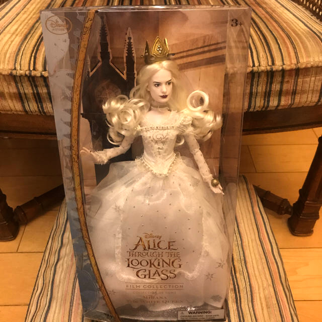 Disney - ☆アリスインワンダーランド・ミラーナ 白の女王♣️4月限定