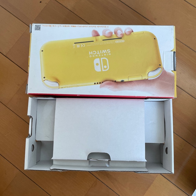 Nintendo Switch - switch ライト 24時間以内に発送!!!の通販 by