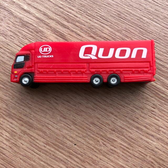 UDトラックミニカーの通販 by アイスバーグ｜ラクマ