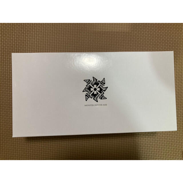 CAPCOM - モンスターハンターライズ Switch 本革マルチポーチ ブラウン