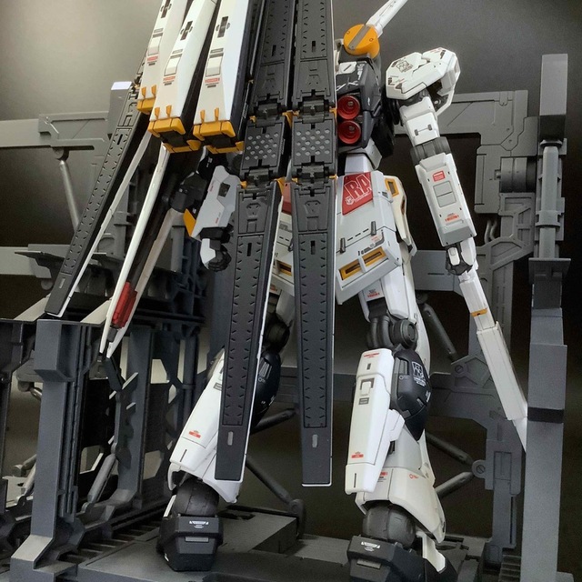 RG RX-93 νガンダム 塗装済完成品の通販 by GA10's shop｜ラクマ