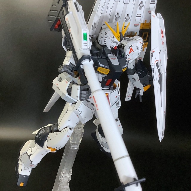 RG RX-93 νガンダム 塗装済完成品の通販 by GA10's shop｜ラクマ