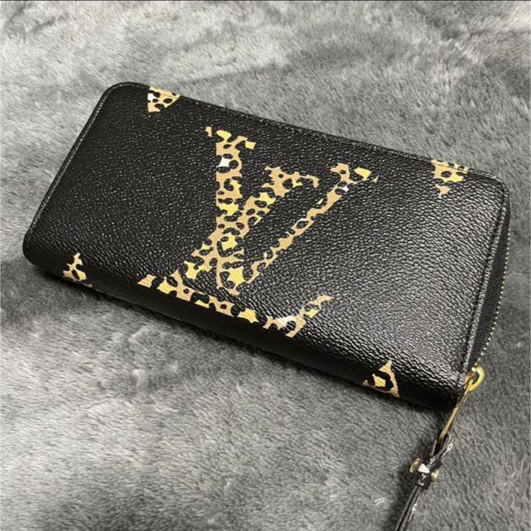 LOUIS VUITTON - ルイヴィトン ジッピーウォレット 希少☆ジャングル