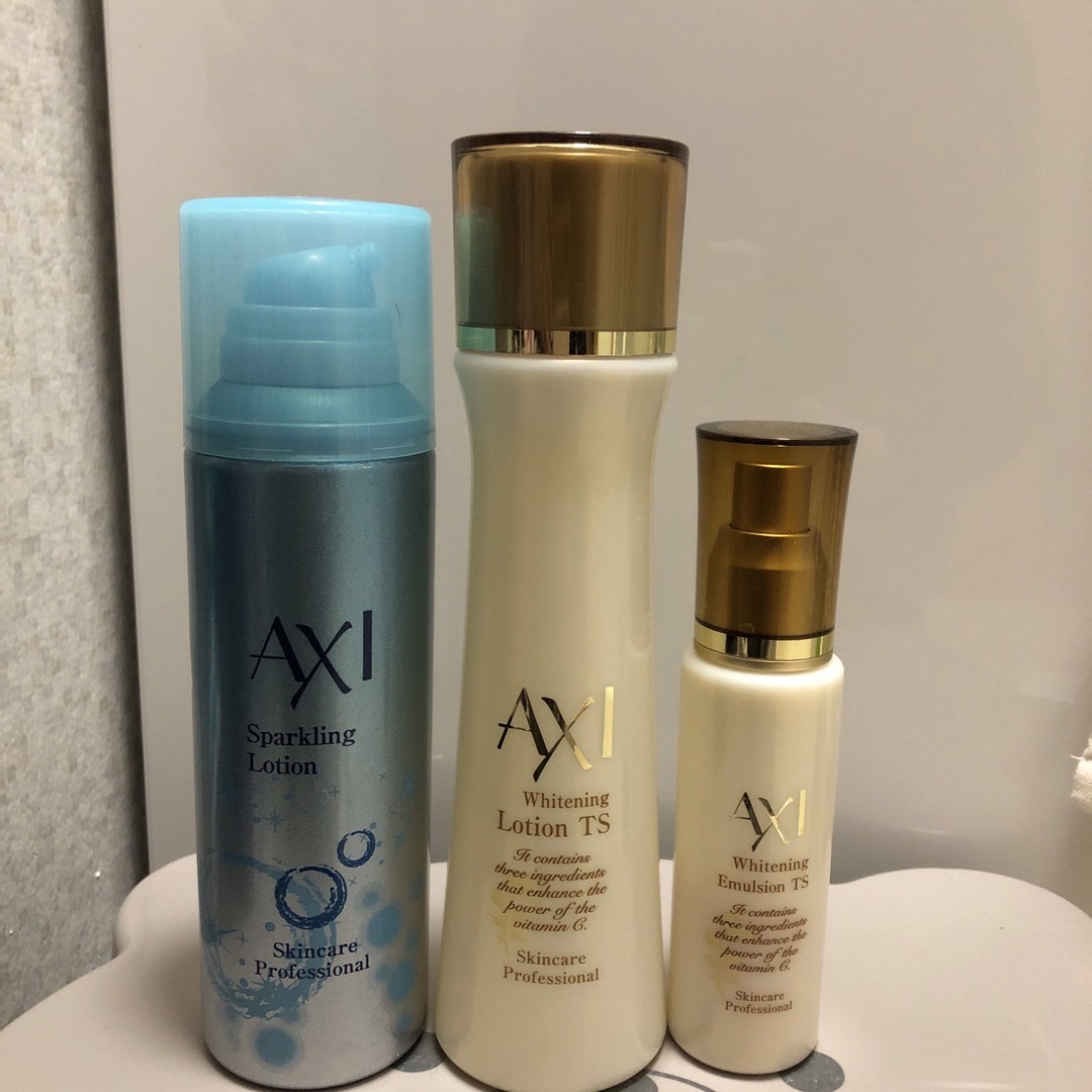 クオレ クオレ AXI ヴィキア ウォッシュ ローション クリーム 3点