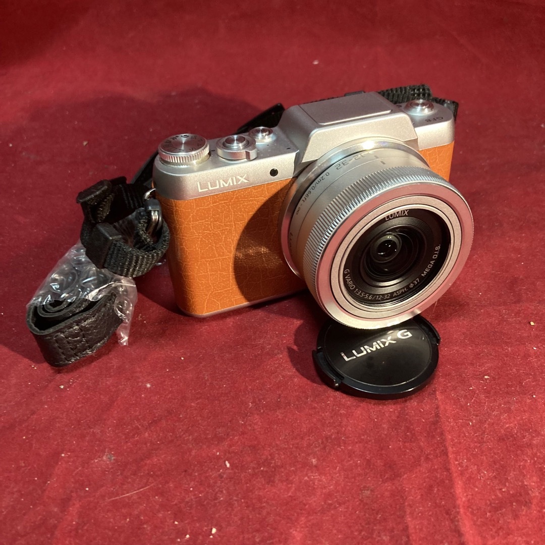 Panasonic - LUMIX DMC-GF8 海外仕様 日本未販売の通販 by kumakuma's