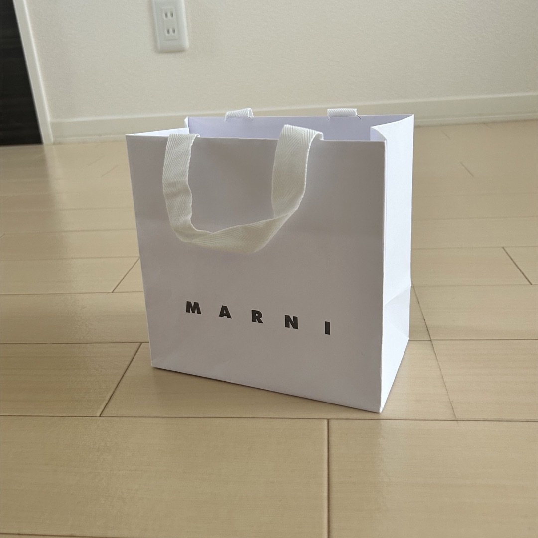 MARNI - MARNI マルニ ショッパー 袋の通販 by SATO's shop｜マルニ