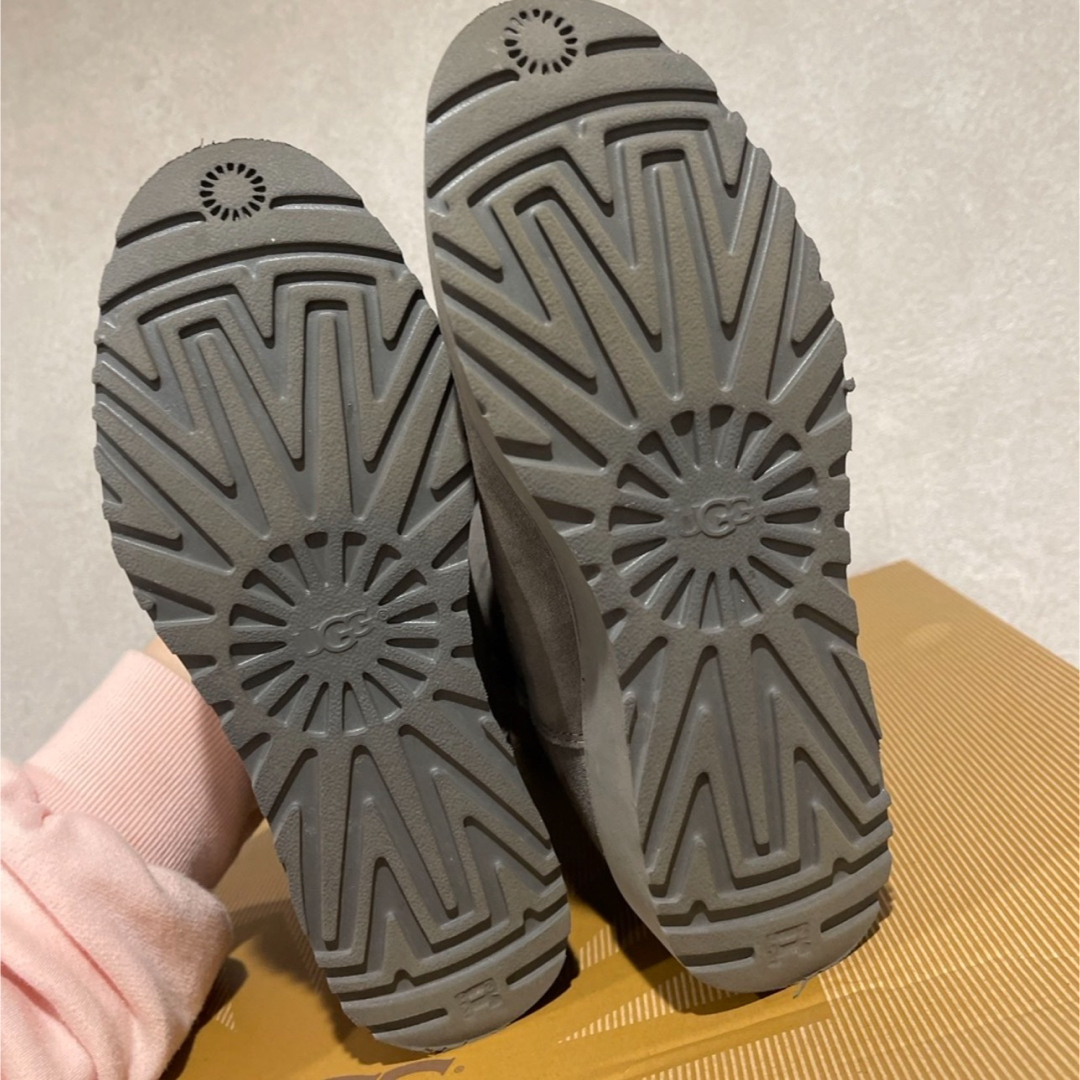 UGG - 厚底UGG 撥水 US5 アミ ムートンブーツ グレーの通販 by ぽん