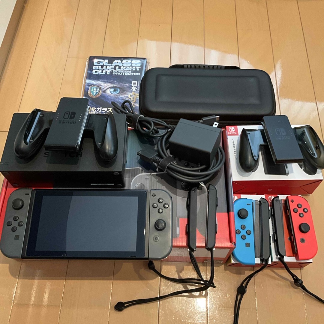 Nintendo Switch - Nintendo Switch 本体 その他充電グリップ等の