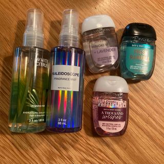 Bath & Body Works - 《専用》「新品」Bath&BodyWorks ハンドジェルの