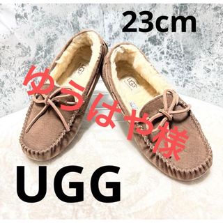 UGG - 【格安used】UGGモカシンの通販 by Bebé mamá 's shop｜アグなら