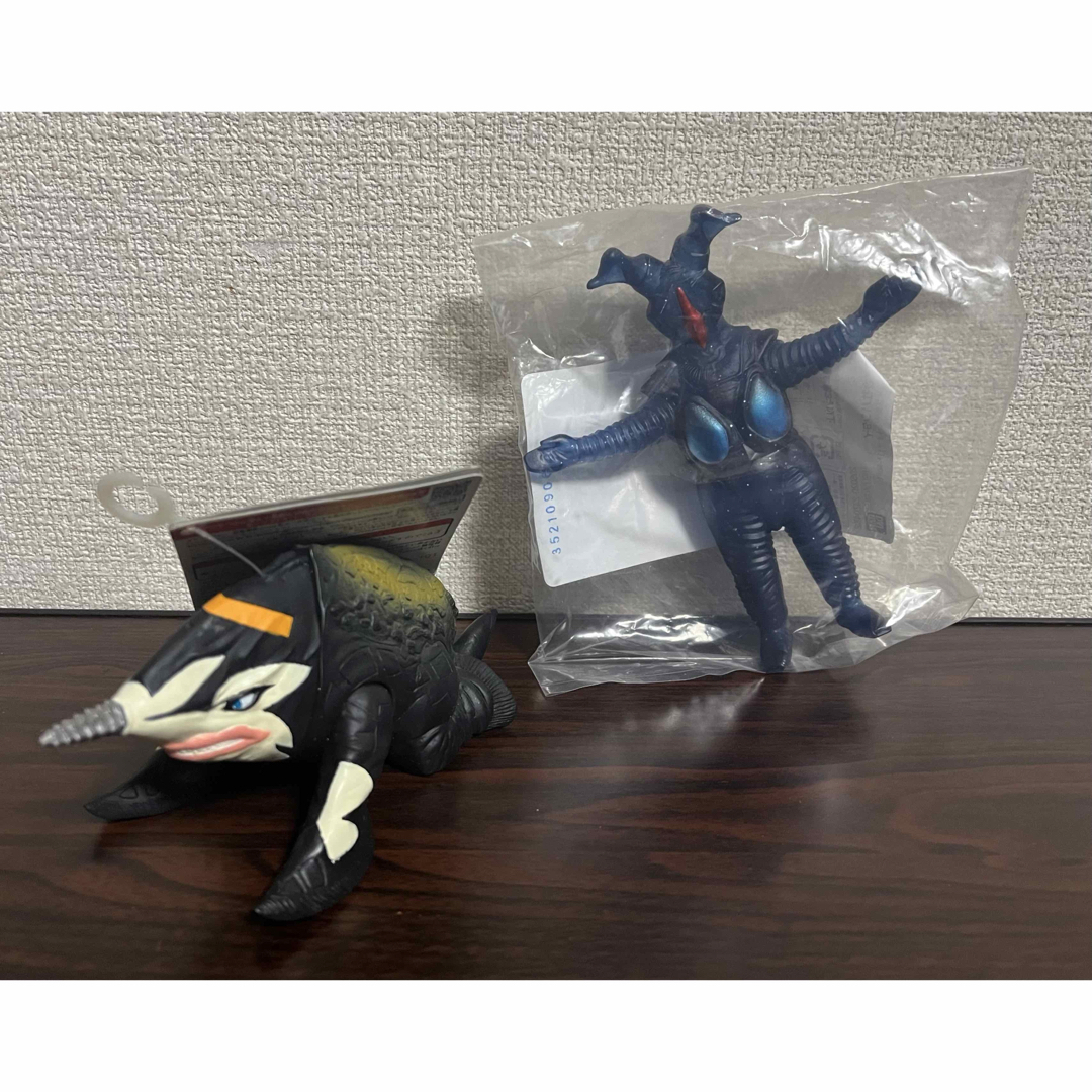 ウルトラ怪獣オーブ ホー グビラ ジャグラー 戀鬼 マガゼットン タグ