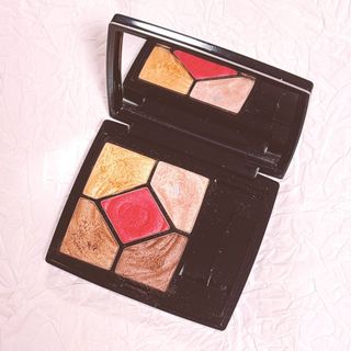 Dior - Dior アイシャドウ(ミニサイズ)の通販 by すぅshop｜ディオール